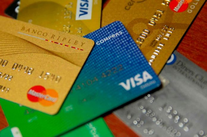 Condusef: Estos son los bancos que más comisiones cobran por el uso de tarjetas de crédito