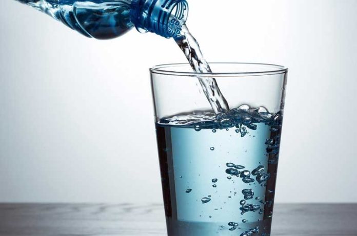 El Mito Del Agua Como La Mejor Bebida Hidratante, Desmentido Por Un Estudio