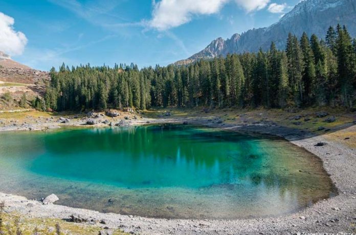 Más De La Mitad De Los Lagos Del Mundo Pierden Agua Por El Cambio Climático Y El Uso Humano